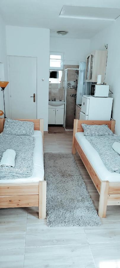 Napfeny Apartmanhaz Balatonberény Eksteriør bilde