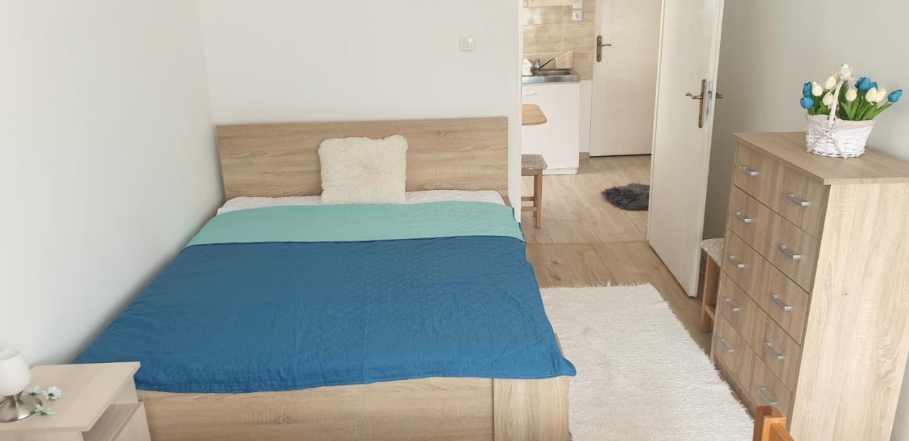 Napfeny Apartmanhaz Balatonberény Eksteriør bilde