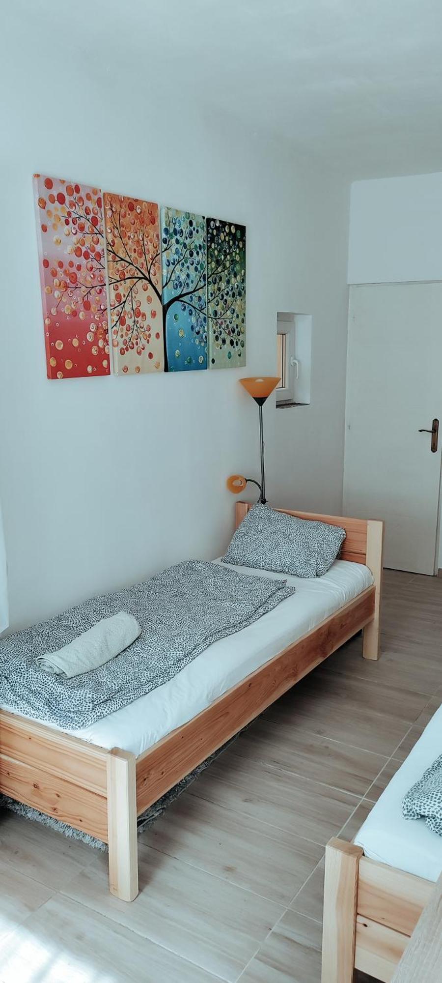 Napfeny Apartmanhaz Balatonberény Rom bilde